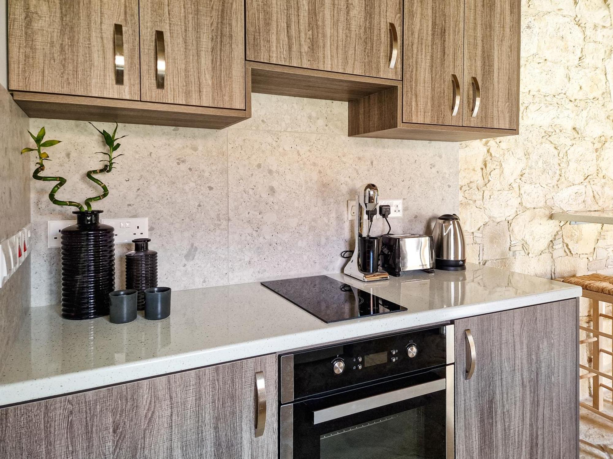Appartamento Andre Marie Stonewood Retreat Limisso Esterno foto