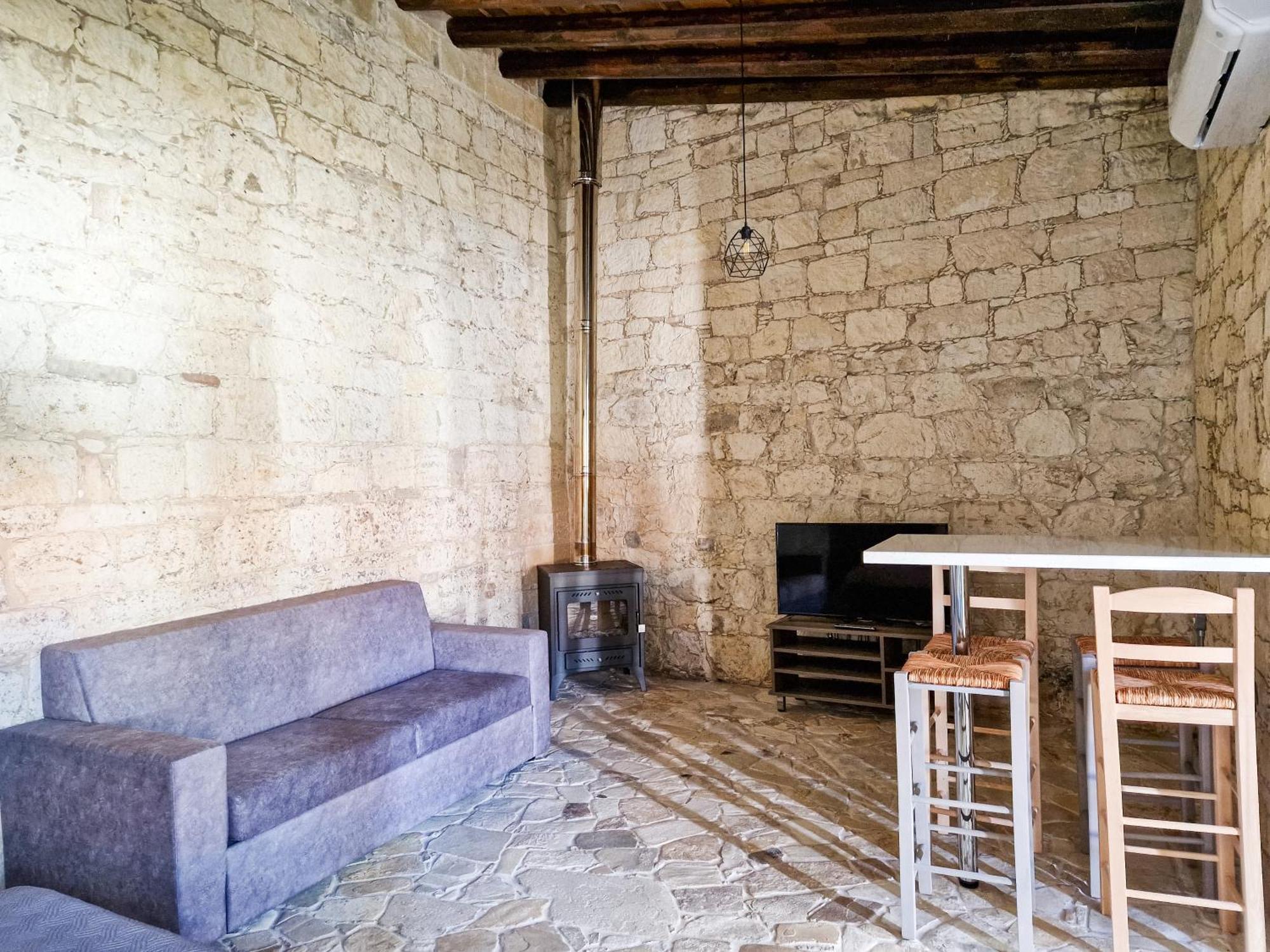Appartamento Andre Marie Stonewood Retreat Limisso Esterno foto